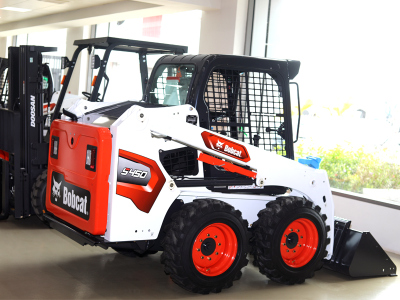 Mini chargeuse S450 BOBCAT